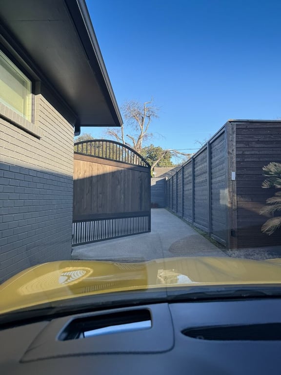 Cowboy Fence & Iron