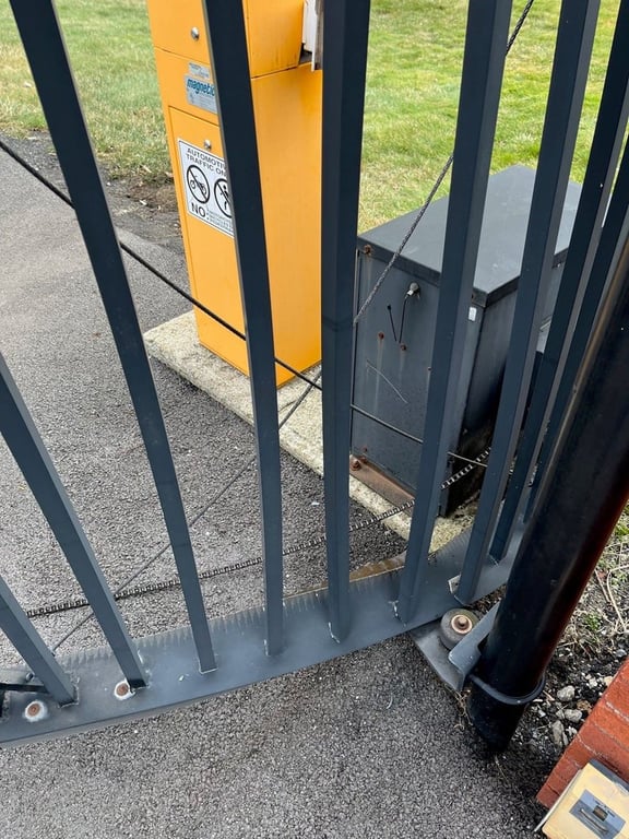 Chen Electric Gate Repair