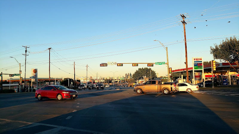 Al's Auto Repair Shop