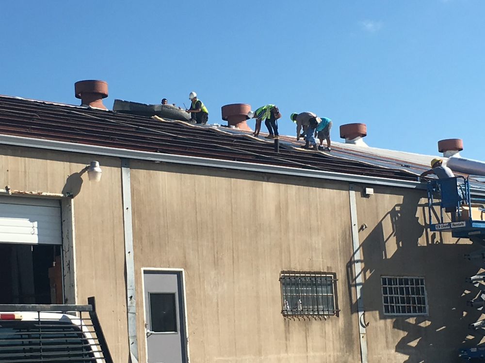 Meis Roofing & Construction