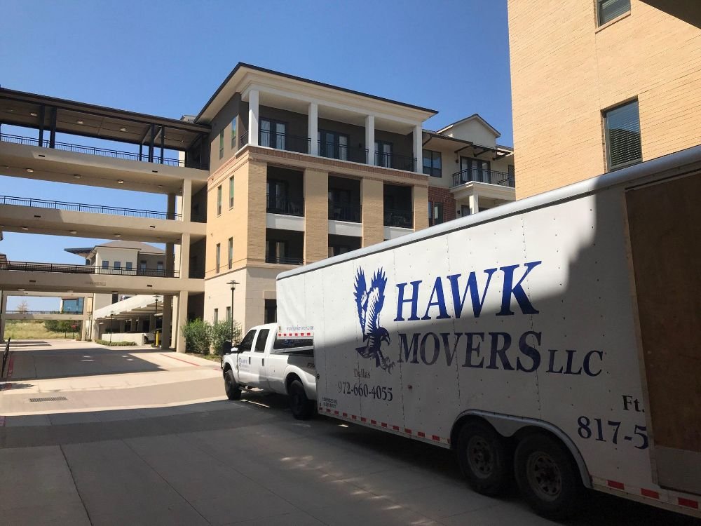 Hawk Movers