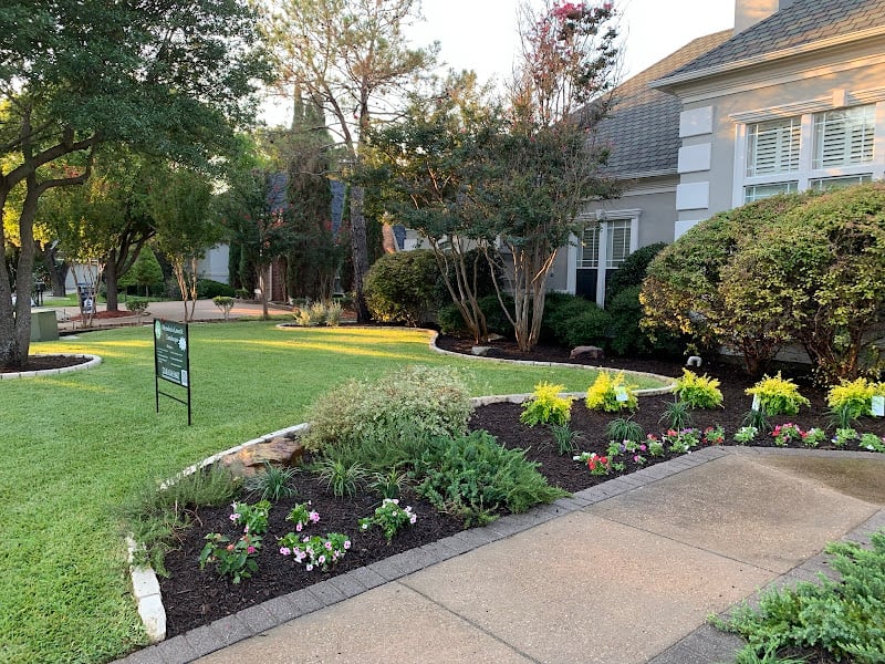 Mendoza’s Lawn & Landscape