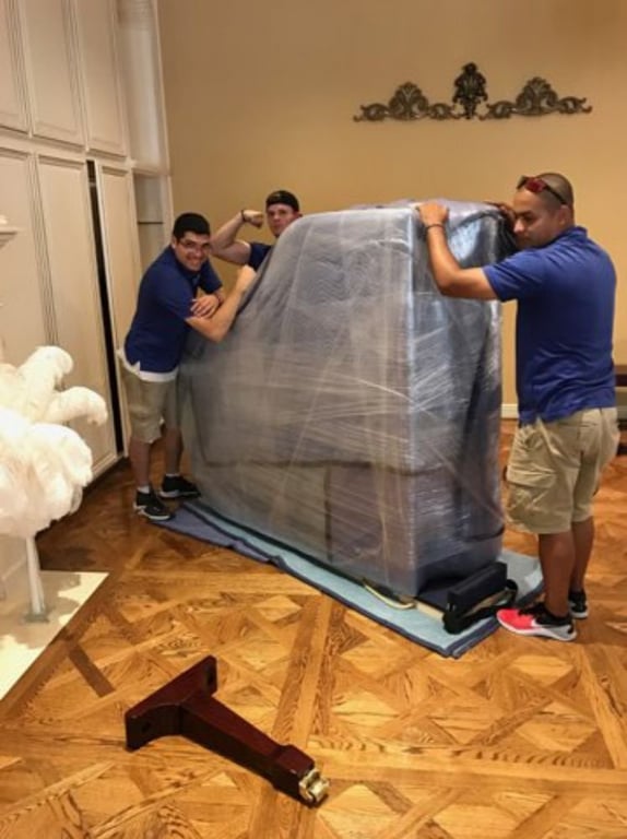 Hawk Movers