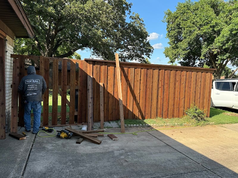 Top Rail Fence Fort Worth