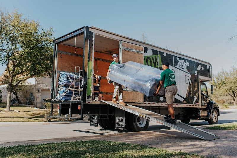 Square Cow Movers