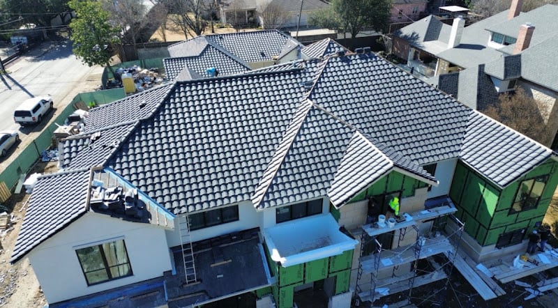 Graves Roofing and Restoration