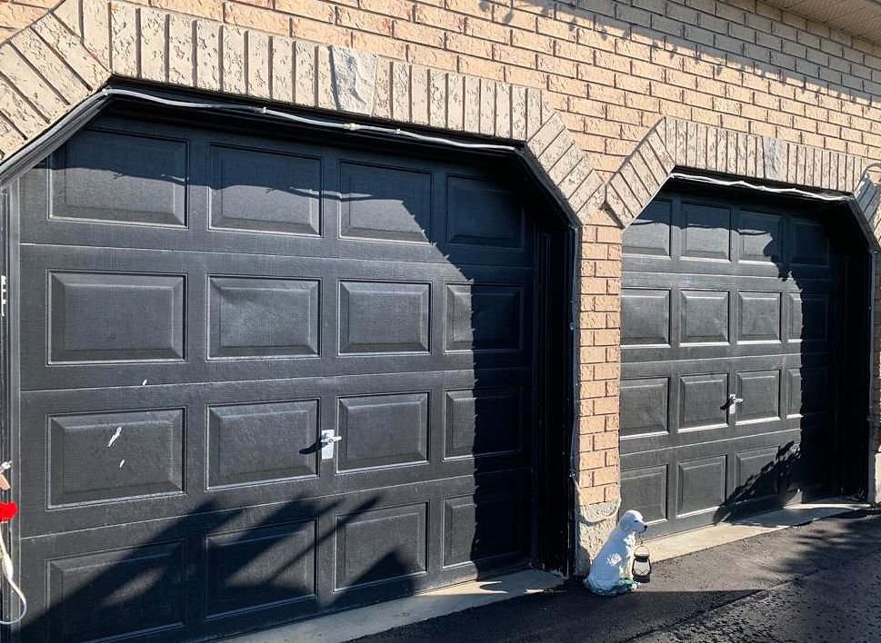 Cedarwood Gates & Garage Doors