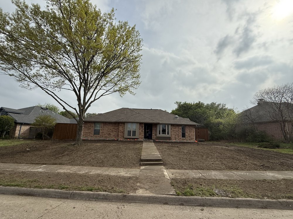 Select Landscaping