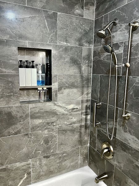 Pelayo Plumbing
