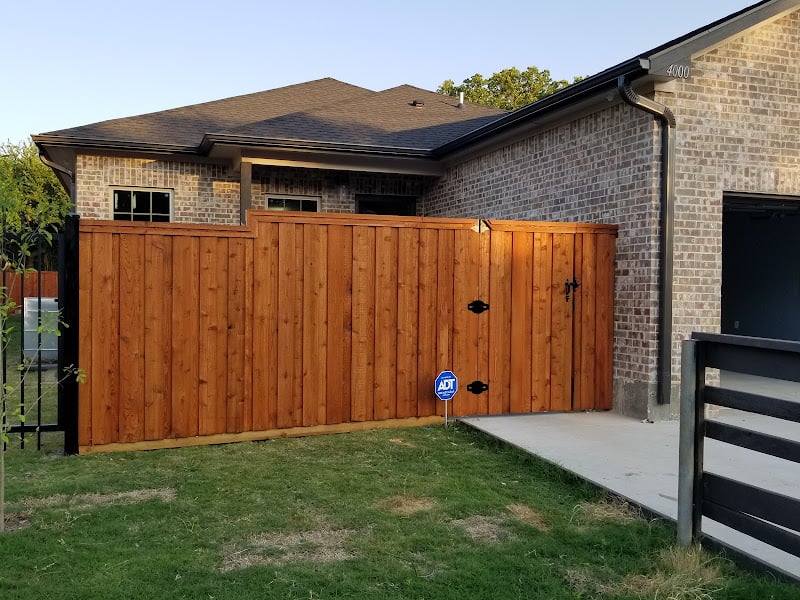 L & G Fence and Deck LLC