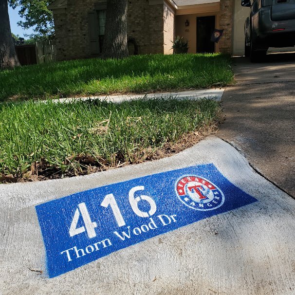 Dallas Curb Painting