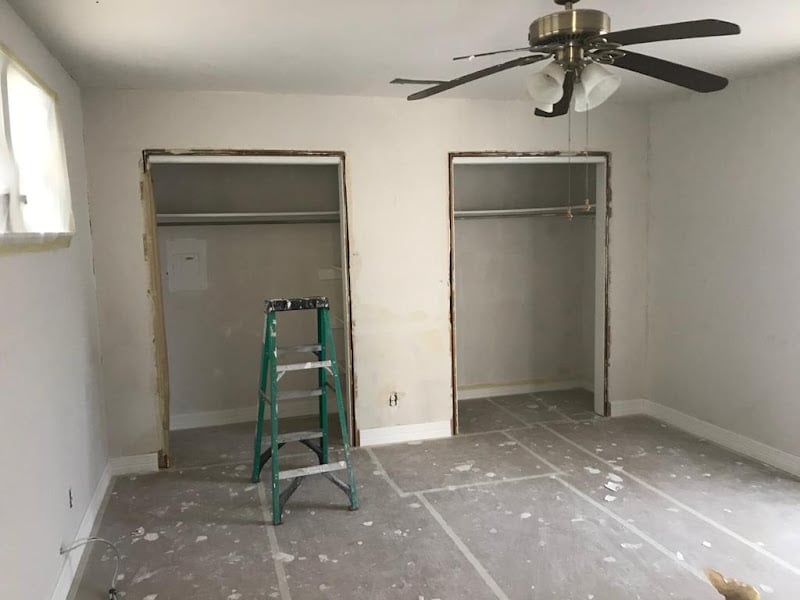 Dallas Paints - Plano