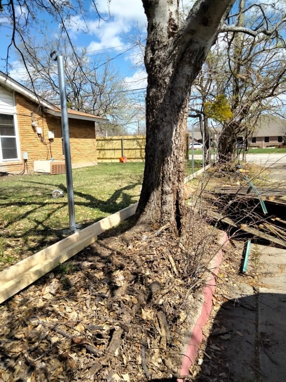 Pickets Fencing