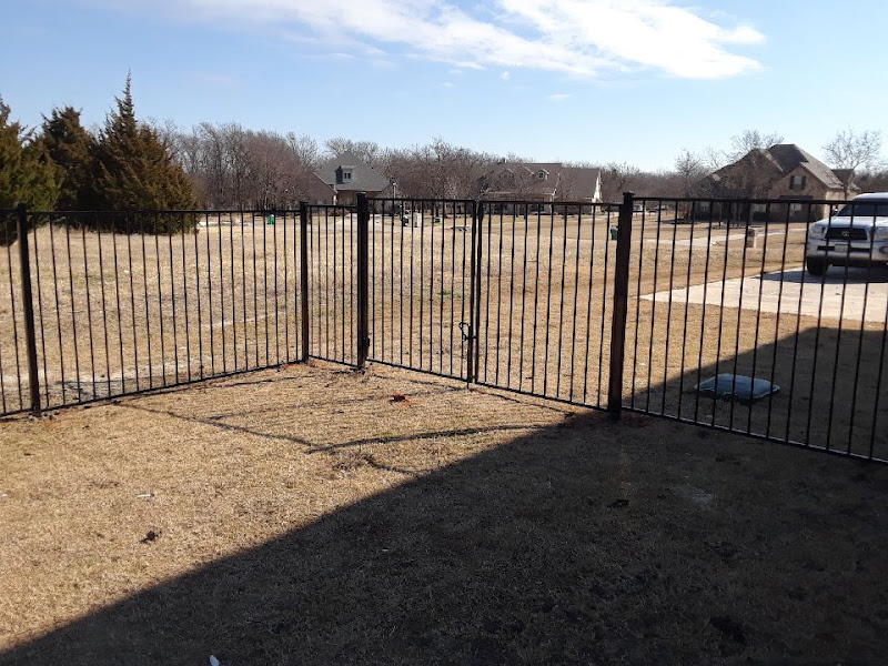 Easton Fencing