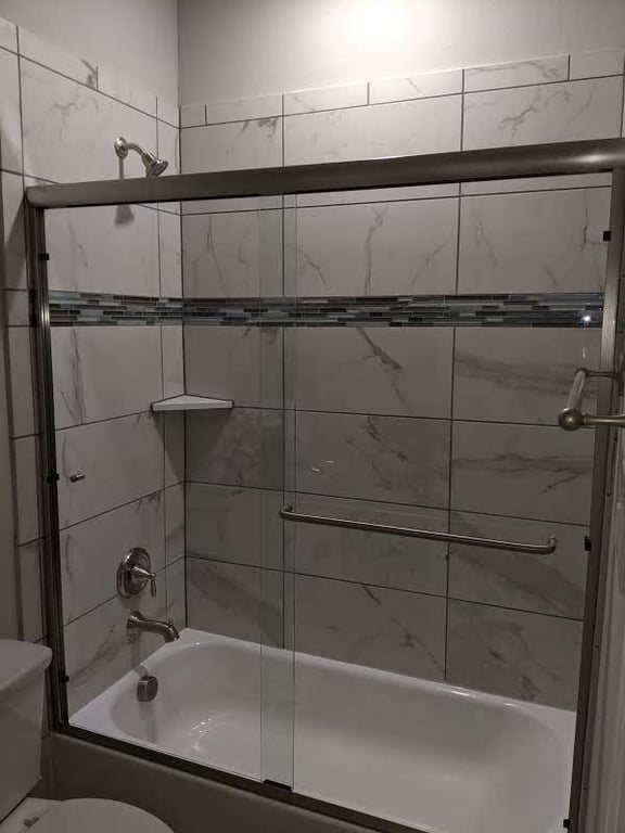 Artisan Glass Designs, LLC