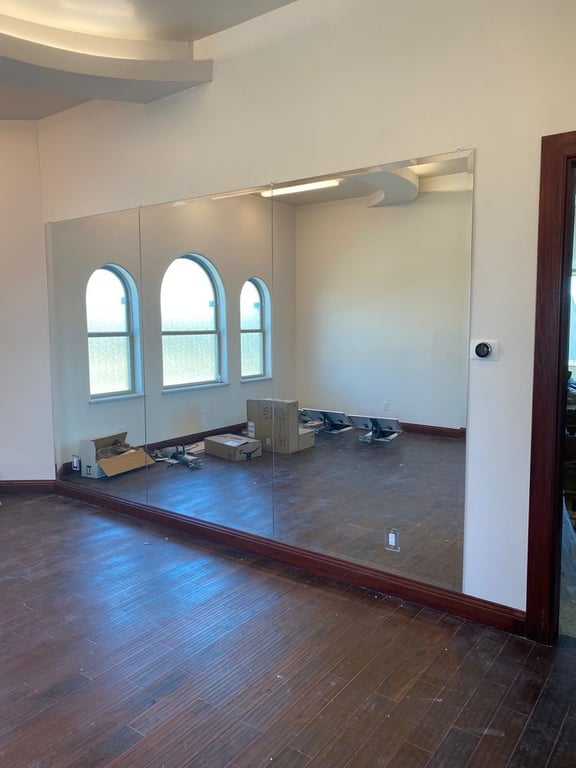 Dallas Bath & Glass