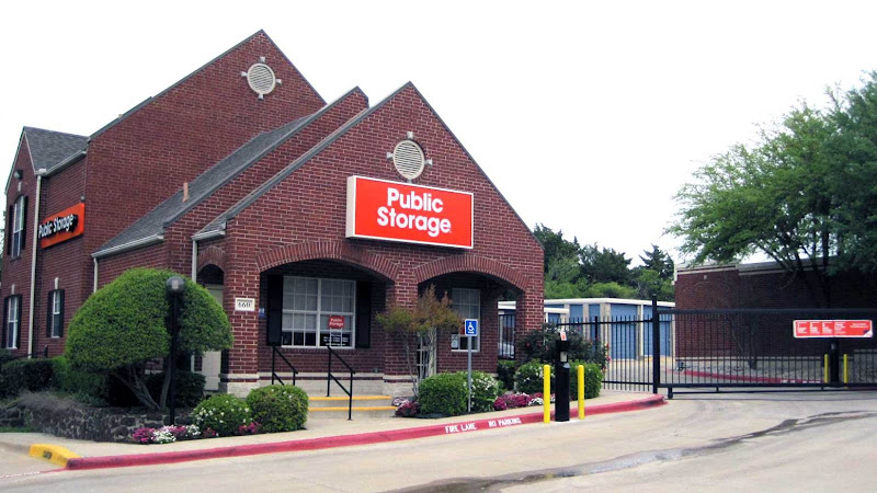 Public Storage