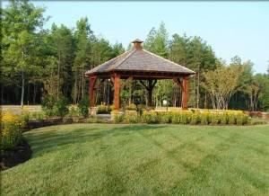 L & T Landscaping