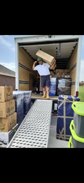 College Hunks Hauling Junk & Moving - Plano