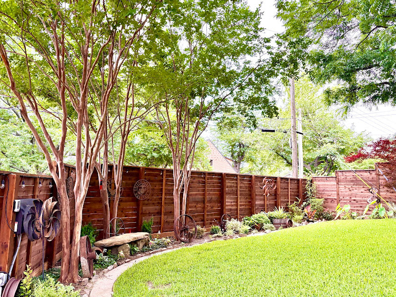 Supreme Landscaping and Fencing LLC