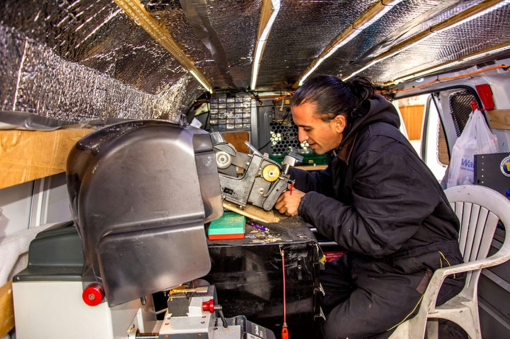 DML Locksmith Services
