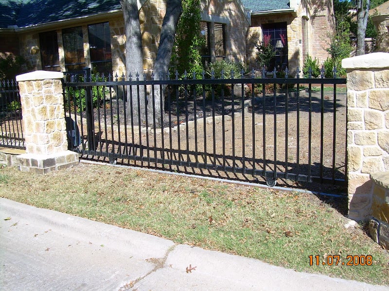 Rolling Gate & Fence Co