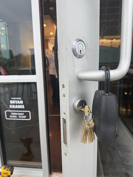 Hi-Tech Key Solutions