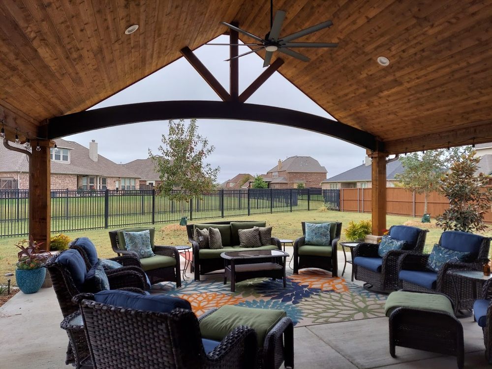 Graves Pools and Outdoor Living