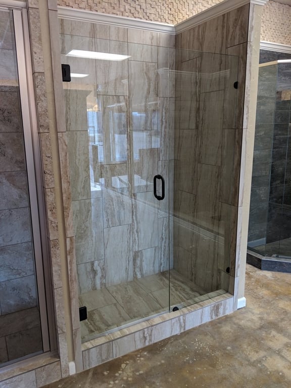 Service Bath & Glass