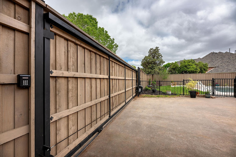 Southwest Fence & Deck, Inc.