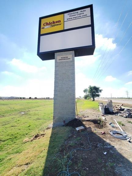 LAR Texas Construction