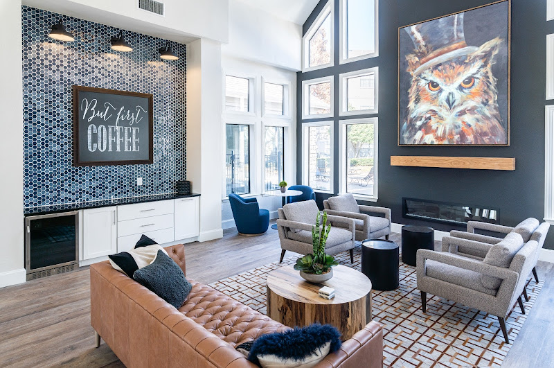 H Interiors