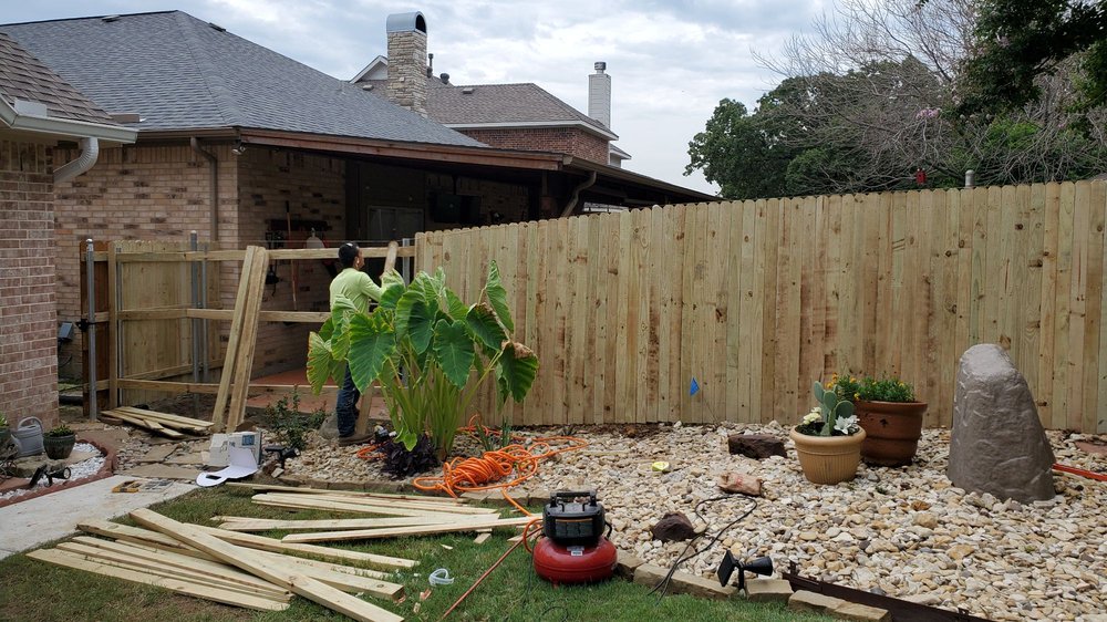 Lone Oak Tree And Fence Service