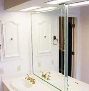 Barco Mirror & Glass
