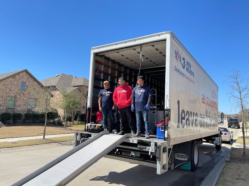 3 Men Movers