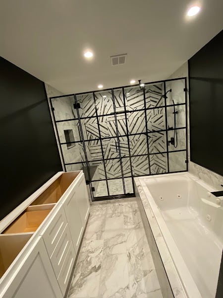 F&J GLASS & MIRROR