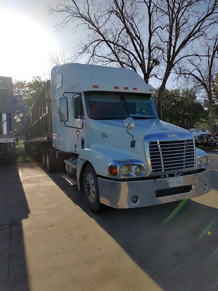 DFW Movers & Erectors - Garland