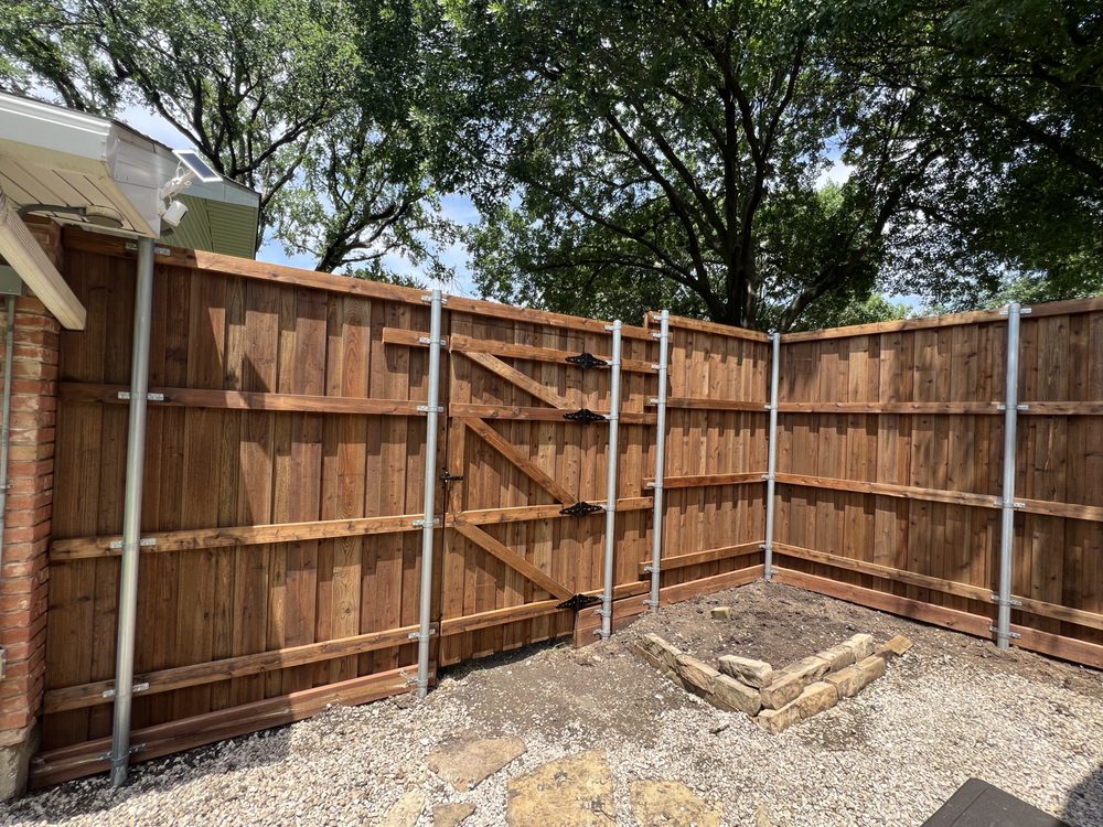 Stand Strong Fencing of North Dallas