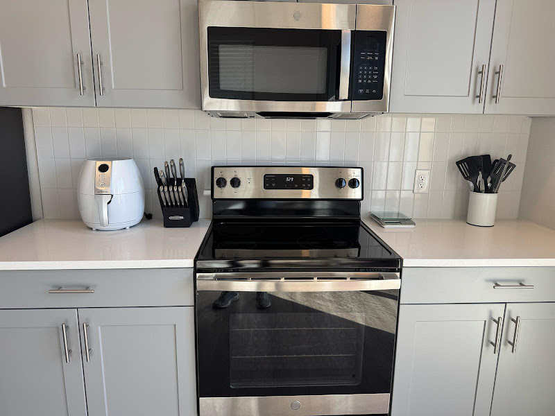 Mariana's House Cleaning Service LLC