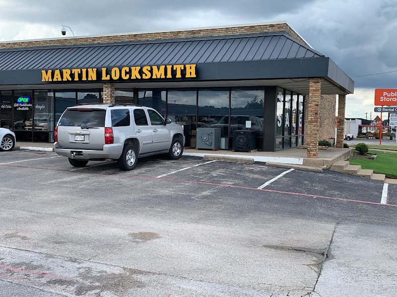 Martin Locksmith