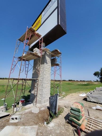 LAR Texas Construction