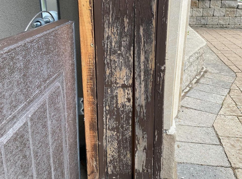 Cedarwood Gates & Garage Doors