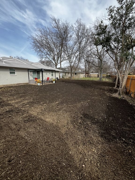 River Oaks Landscaping