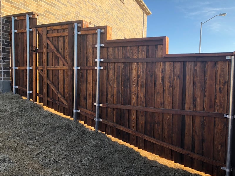 Accurate Stain and Fence Supply -trusted by pros made for everyone-