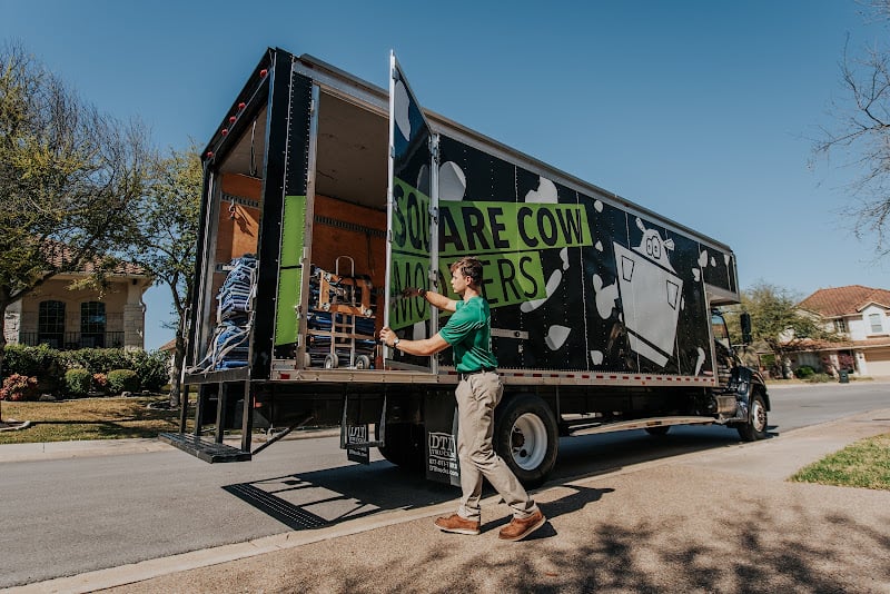 Square Cow Movers