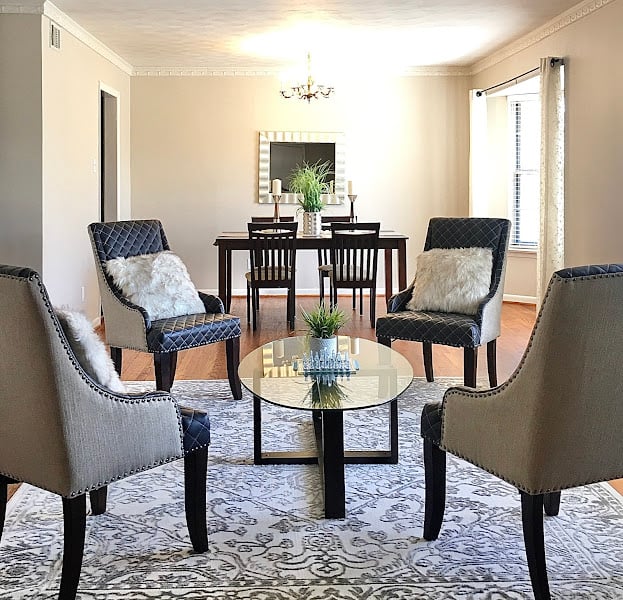 Vivid Staging & Design, LLC