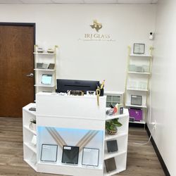 Irj Glass and Mirrors