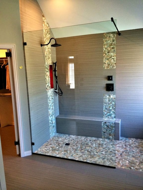 LD Glass