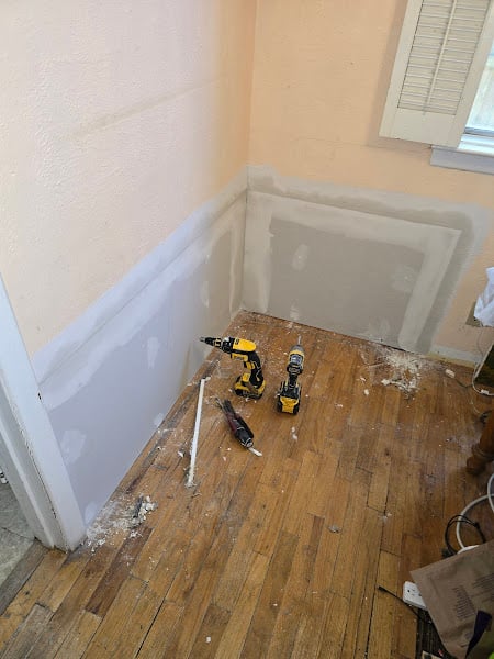 White Gold Interiors LLC