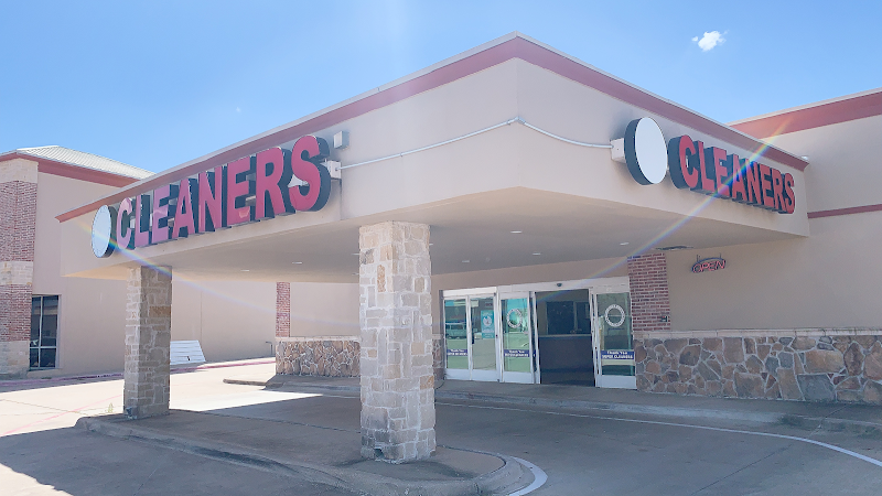 Super Cleaners